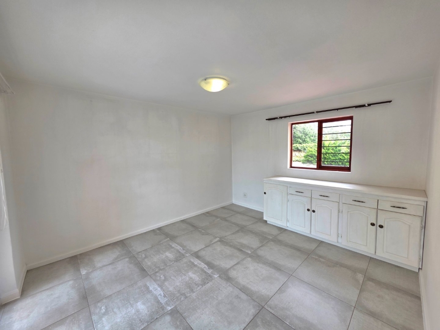 To Let 4 Bedroom Property for Rent in Hospitaalheuwel Free State